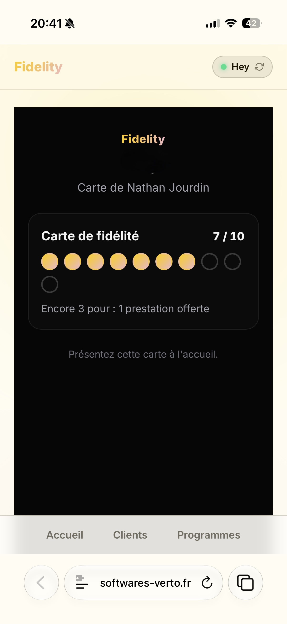 La carte de fidélité du client sur son téléphone, avec ses tampons